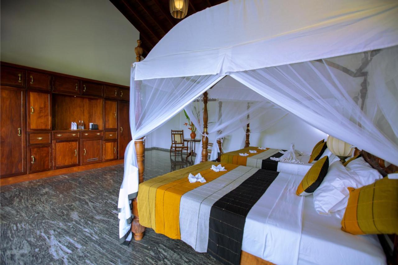 Niyagama House Hotel Гале Екстериор снимка