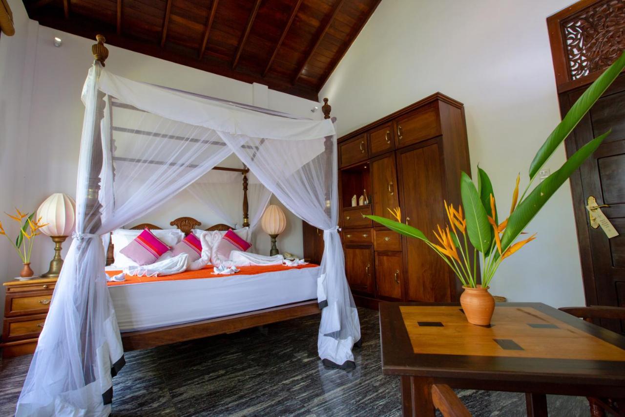 Niyagama House Hotel Гале Екстериор снимка